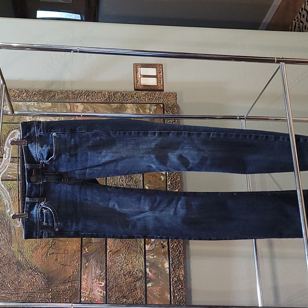 American Eagle strait leg stretch jeans